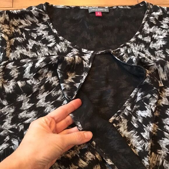 Vince Camuto wrap shirt   - Picture 11 of 11